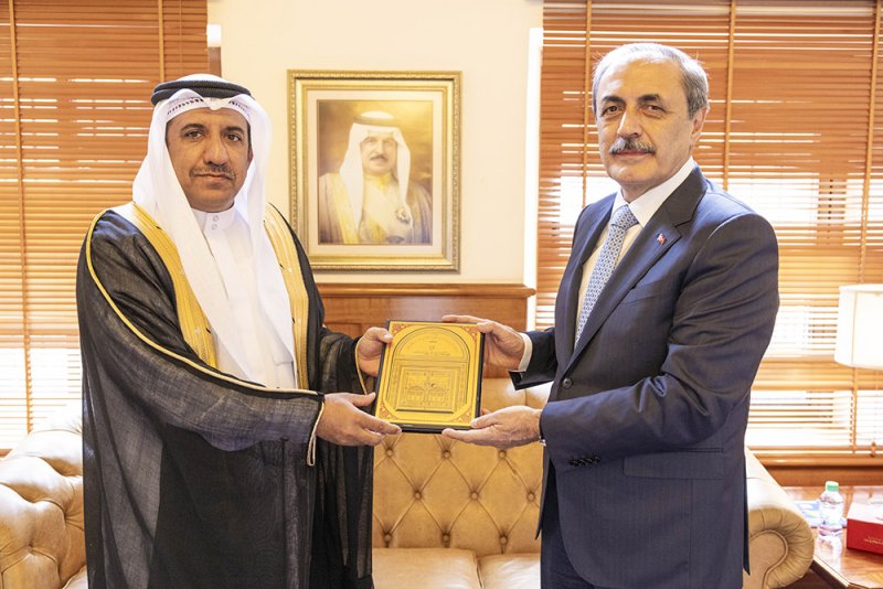 رئيس المحكمة الدستورية يستقبل رئيس النيابة العامة التركي
