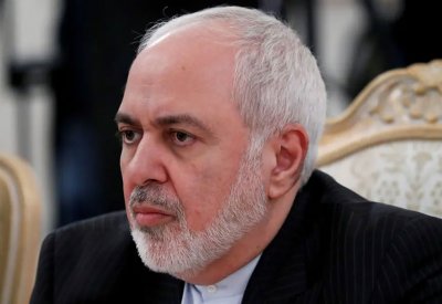 وزير الخارجية الإيراني السابق: دعمنا لحماس لا يشمل الحرب بجانبها