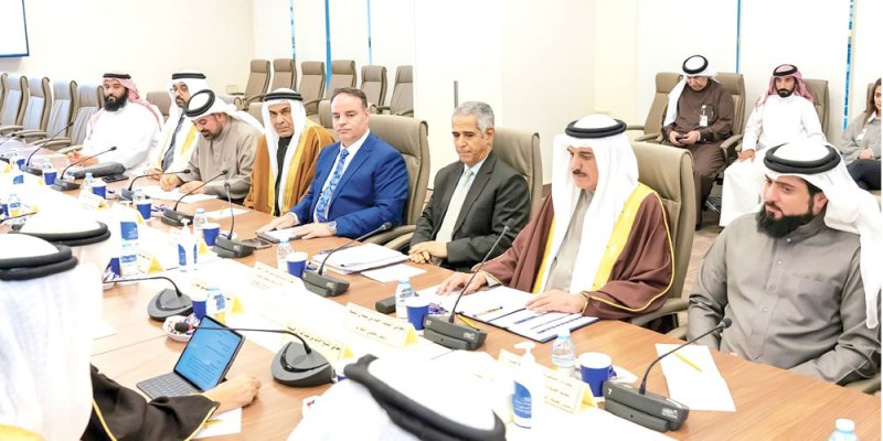 الفريق الحكومي والنيابي بكامل لياقتهم: وهج الإنجازات يأبى الأفول
