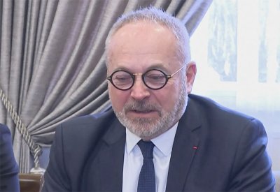 "فضيحة جنسية" تلاحق سيناتورا فرنسيا.. وكشف التفاصيل المشينة