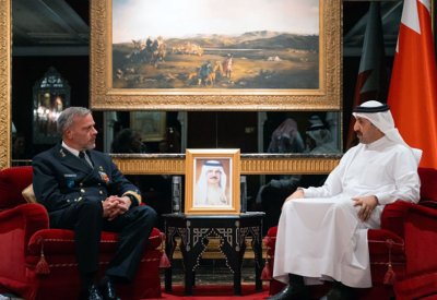وكيل وزارة الخارجية للشؤون السياسية يجتمع مع رئيس اللجنة العسكرية لحلف شمال الأطلسي (الناتو)
