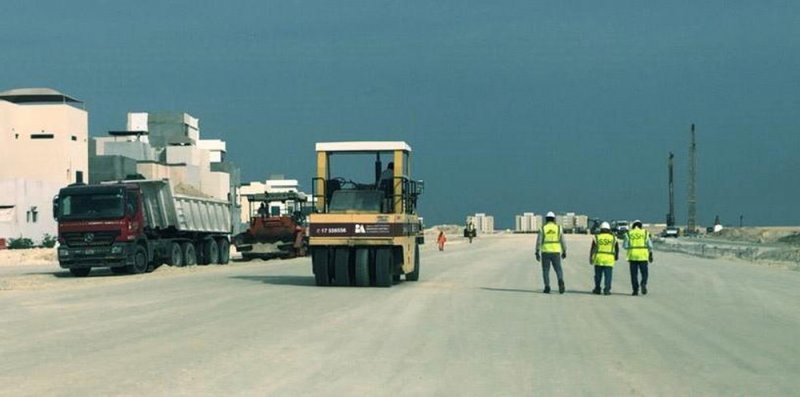 وكيل الأشغال: البدء بتنفيذ الطرق المؤدية إلى “إسكان سترة”