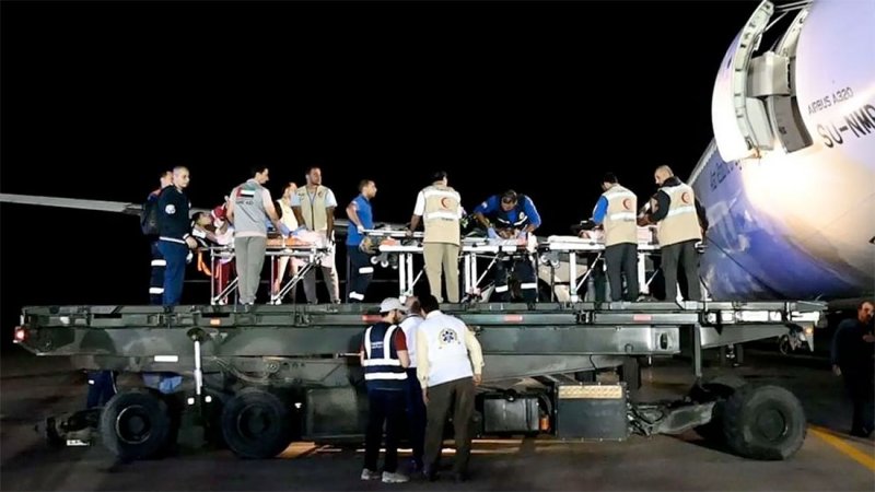 مبادرة علاج ألف طفل فلسطيني.. وصول أول طائرة إلى الإمارات