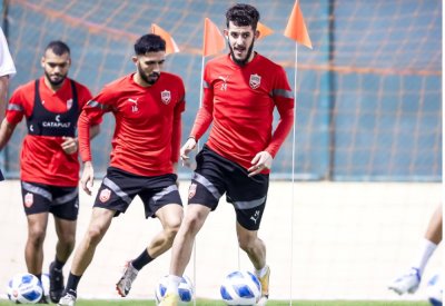 “الأحمر” يواصل تحضيراته الجادة لـ “الأبيض”