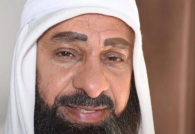 عبدالله ملك يعود إلى سنة "الهيلق"