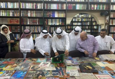 أسرة الأدباء والكتاب تنظم زيارة ثقافية إلى القطيف