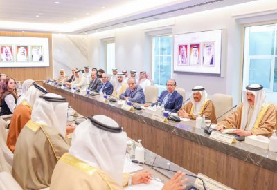 المسلم: دعم نيابي لجميع البرامج الرامية لرفع أجور البحرينيين