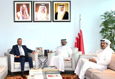 وزير الصناعة والتجارة يستقبل سفير نيوزلندا لدى مملكة البحرين المقيم في الرياض