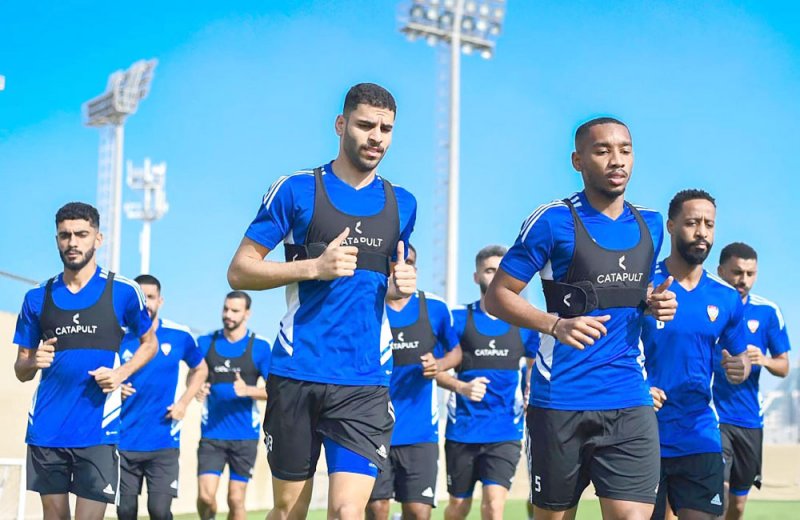 بينتو وضع لمساته الأخيرة للمنتخب الإماراتي