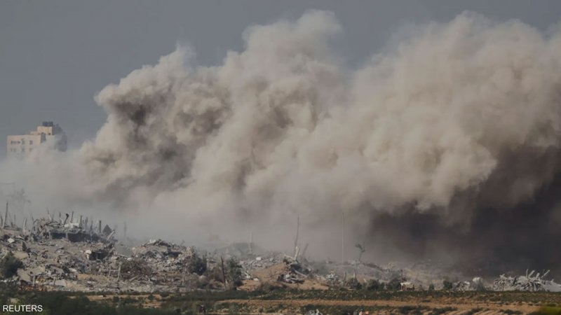 مقتل 20 فلسطينيا في غارة استهدفت منزلا وسط غزة