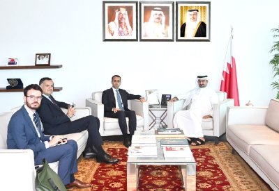 فخرو يستعرض مع ممثل الاتحاد الأوروبي للخليج تعزيز التعاون