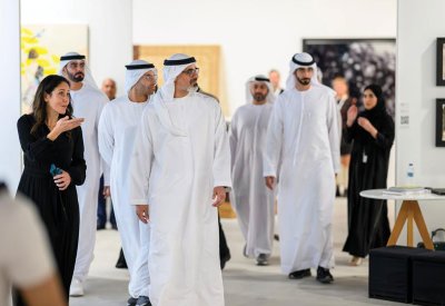 خالد بن محمد بن زايد يفتتح معرض «فن أبوظبي» ​