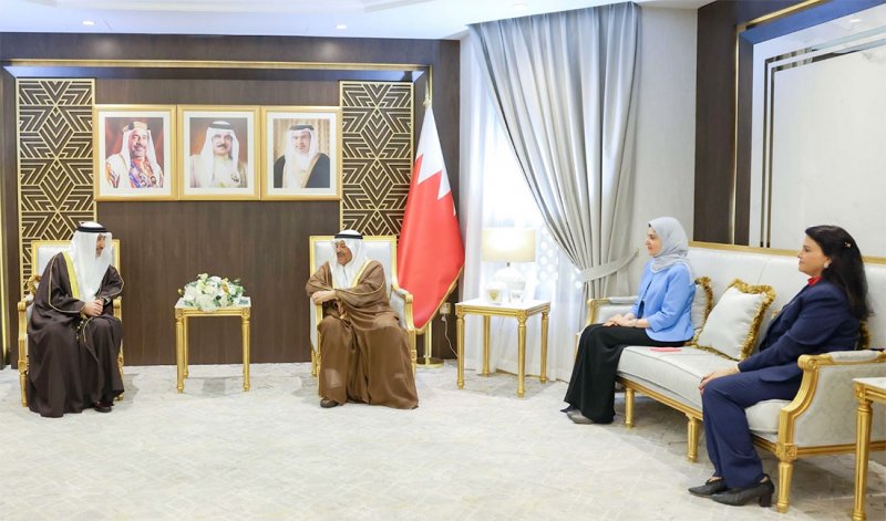 رئيس مجلس الشورى: الاستثمار في الكفاءات البحرينية يُعزز جهود "فريق البحرين" لاستدامة تطور العمل الوطني