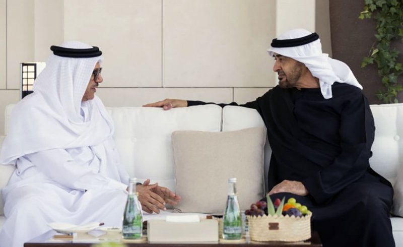 رئيس دولة الإمارات يستقبل وزير الخارجية