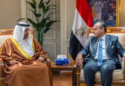 وزير المالية والاقتصاد الوطني يلتقي وزير التجارة والصناعة بجمهورية مصر العربية الشقيقة
