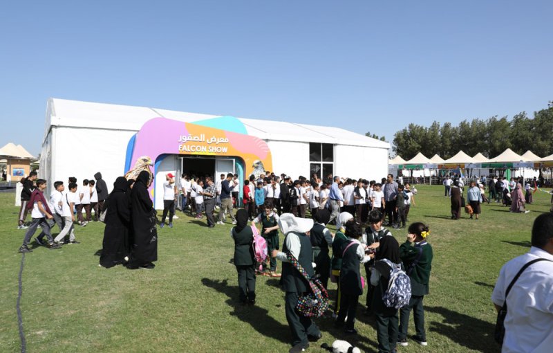 "مراعي 6".. أكثر من 8000 طالب يزورون المعرض في يومه الأول
