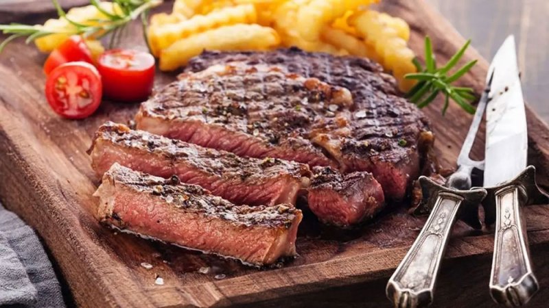 احذروا أكل اللحوم الحمراء بكثرة.. تزيد خطر السكري