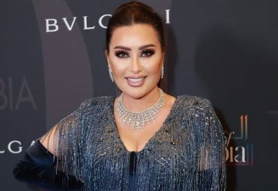 التونسية لطيفة تنتهي من البومها الجديد