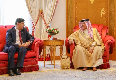الملك المعظم يشيد بعمق العلاقات الوطيدة مع أميركا في المجالات الطبية