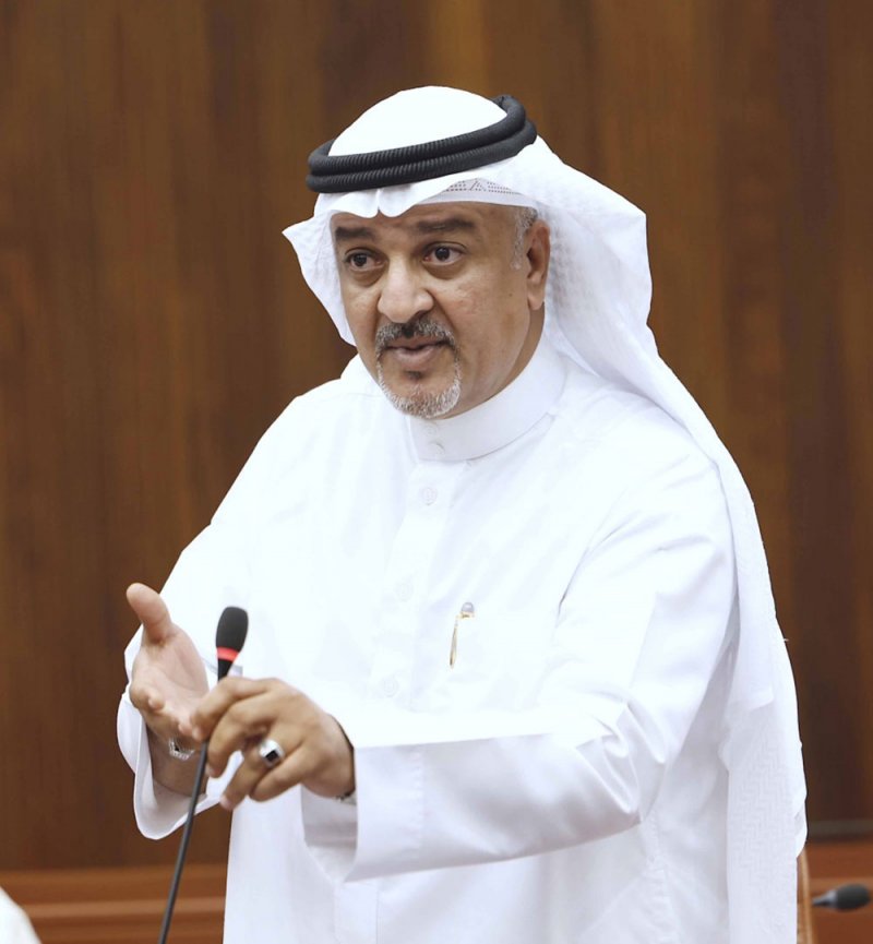 المحفوظ: لا لتساوي غرامة "السائبة" والتأخر في تجديد أوراق العامل الأجنبي
