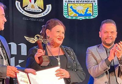 ميمي جمال مُكرمة في مهرجان شرم الشيخ الدولي