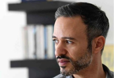 تعرف على الفائز بجائزة الأدب العربي بباريس لعام 2023