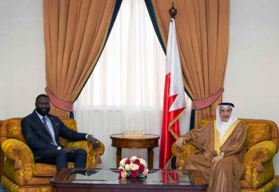 الشيخ خالد بن عبد الله: البحرين تدعم الجهود الإغاثية لتخفيف معاناة المدنيين وتوفير الحماية لهم في بؤر النزاع المسلح