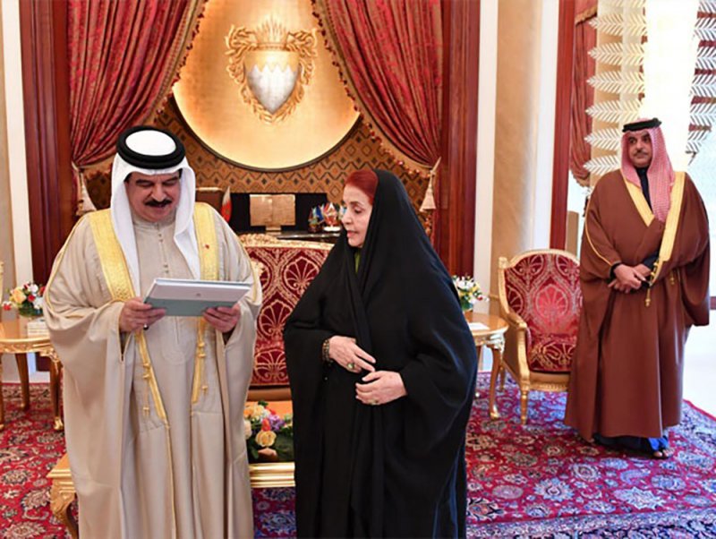 في يومها الوطني.. المرأة البحرينية شريك أصيل في إنجازات التنمية الوطنية والحياة العامة