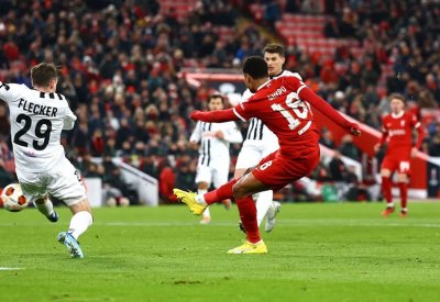 ليفربول إلى ثمن نهائي "الأوروبي" برباعية في مرمى لاسك
