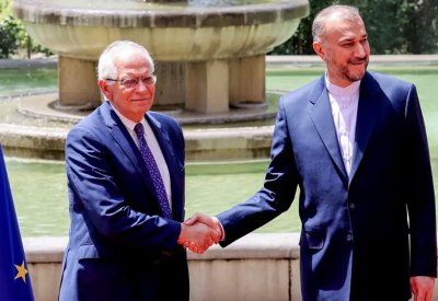 إيران لبوريل: حرب غزة ستتوسع إذا لم تتوقف جرائم إسرائيل