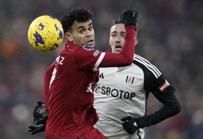 ليفربول يحقق فوزا مثيرا على فولهام