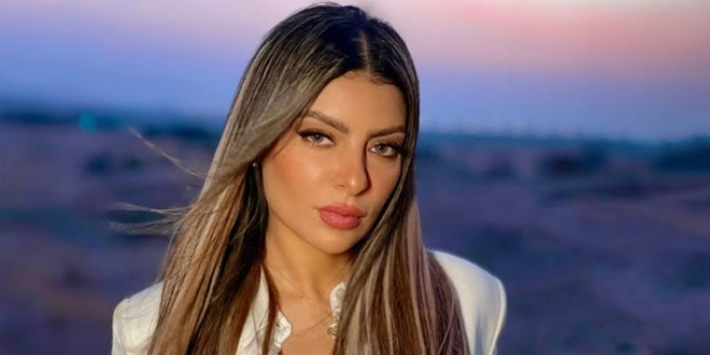 أمل غربي تهدي الإمارات أغنية عيد الخير في اليوم الوطني