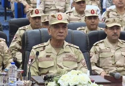 وزير الدفاع المصري: قضية فلسطين تواجه منحنى شديد الخطورة
