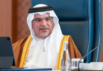 بالصور: نائب جلالة الملك سمو ولي العهد يترأس جلسة مجلس الوزراء
