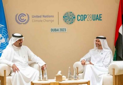 وزير المالية والاقتصاد الوطني يلتقي وزير دولة الإمارات العربية المتحدة للشؤون المالية