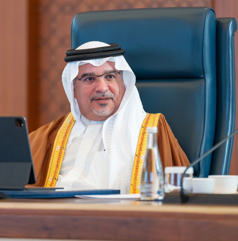 بالصور: نائب جلالة الملك سمو ولي العهد يترأس جلسة مجلس الوزراء