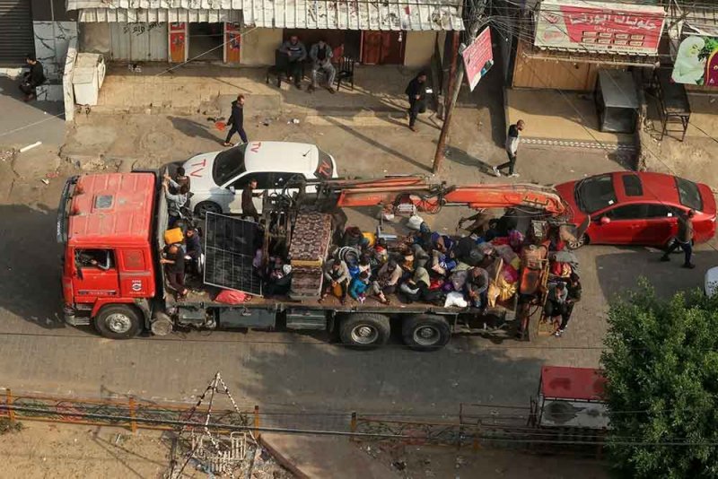 القصف الإسرائيلي يتواصل.. والصحة العالمية: الوضع في غزة يزداد سوءاً كل ساعة