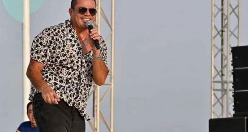 عمرو دياب يستعد لاحياء حفل جديد بالرياض