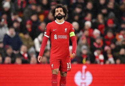لاعب ليفربول: صلاح "ضحية".. و"هدوؤه" سبب المشكلة