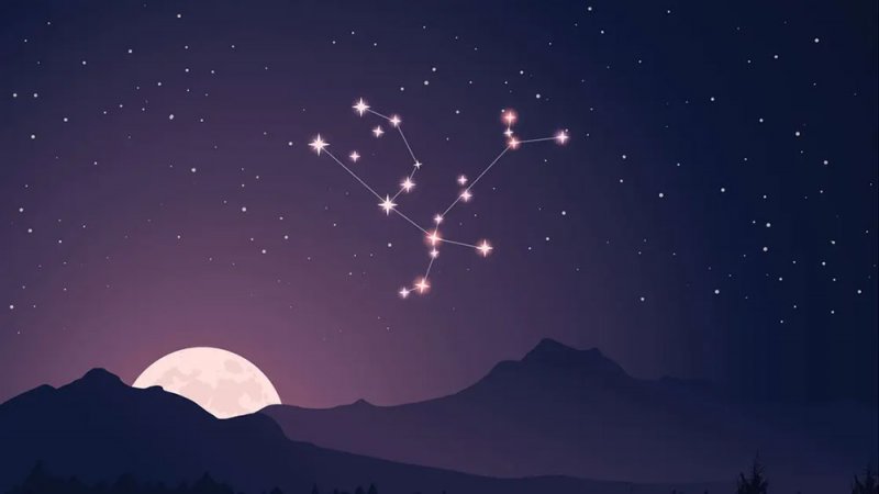 يمكن رؤيتها بالعين المجردة.. "المرأة المسلسلة" تضيء سماء الأرض