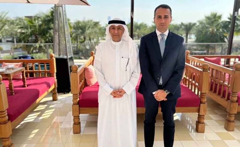 الأمين العام لمجلس التعاون يبحث تعزيز التنسيق المشترك مع الاتحاد الأوروبي
