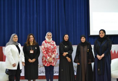 الفضالة: المرأة البحرينية لها بصمة إيجابية في كل موقع.. ودعم القيادة الحكيمة مكنها من التقدم والنجاح