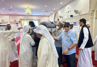 بالصور: جموع غفيرة تشيع الفنان علي الشيراوي