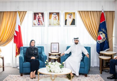 مدير عام تنفيذ الأحكام والعقوبات البديلة يتسلم شهادة الاعتماد الذهبي كأماكن عمل معززة للصحة