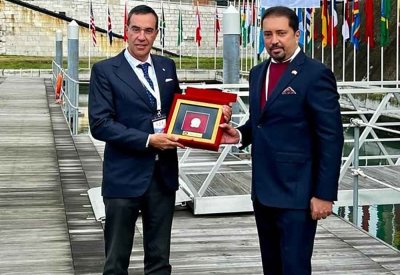 رئيس الجمارك يلتقي بمدير عام وكالة الجمارك والاحتكار الايطالية