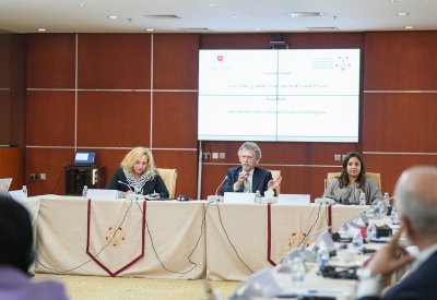 "الأعلى للقضاء" يستضيف المحكم الدولي البارز غاريبورن في طاولة مستديرة