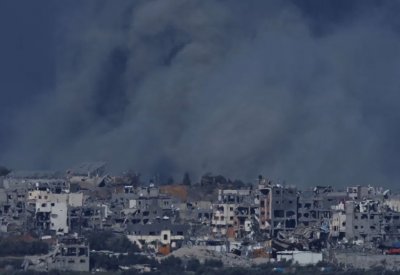 57 قتيلا بقصف إسرائيلي على بناية في جباليا