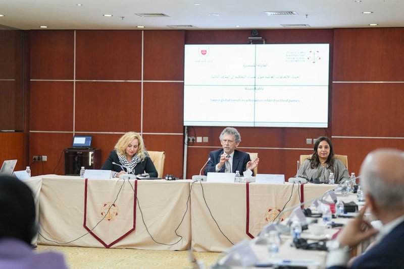"الأعلى للقضاء" يستضيف المحكم الدولي البارز غاريبورن في طاولة مستديرة