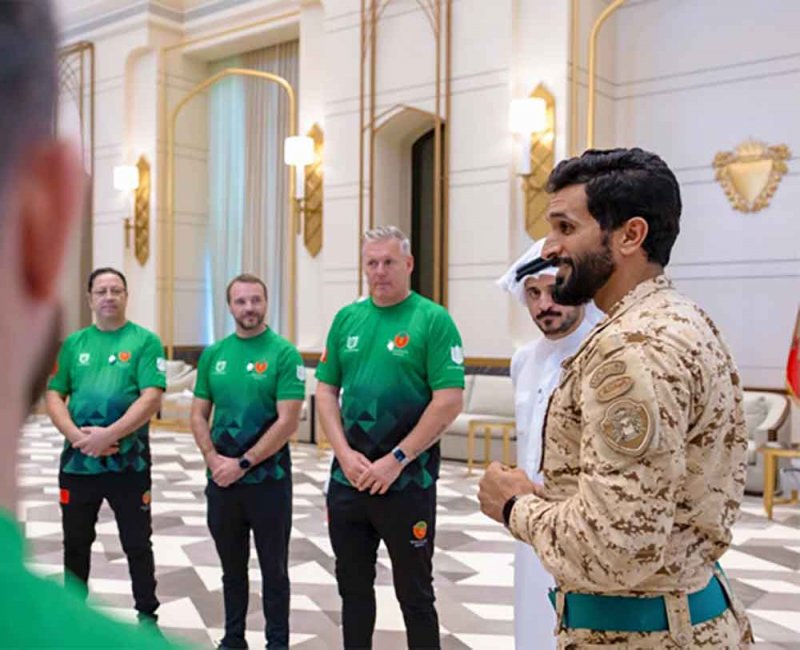 ناصر بن حمد يستقبل فريق الحرس الملكي للملاكمة الفائز في بطولة "رويال رامبل"