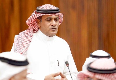 الشنو يثمن اسهامات الشرطة وجاهزيتها لأداء واجبها الوطني